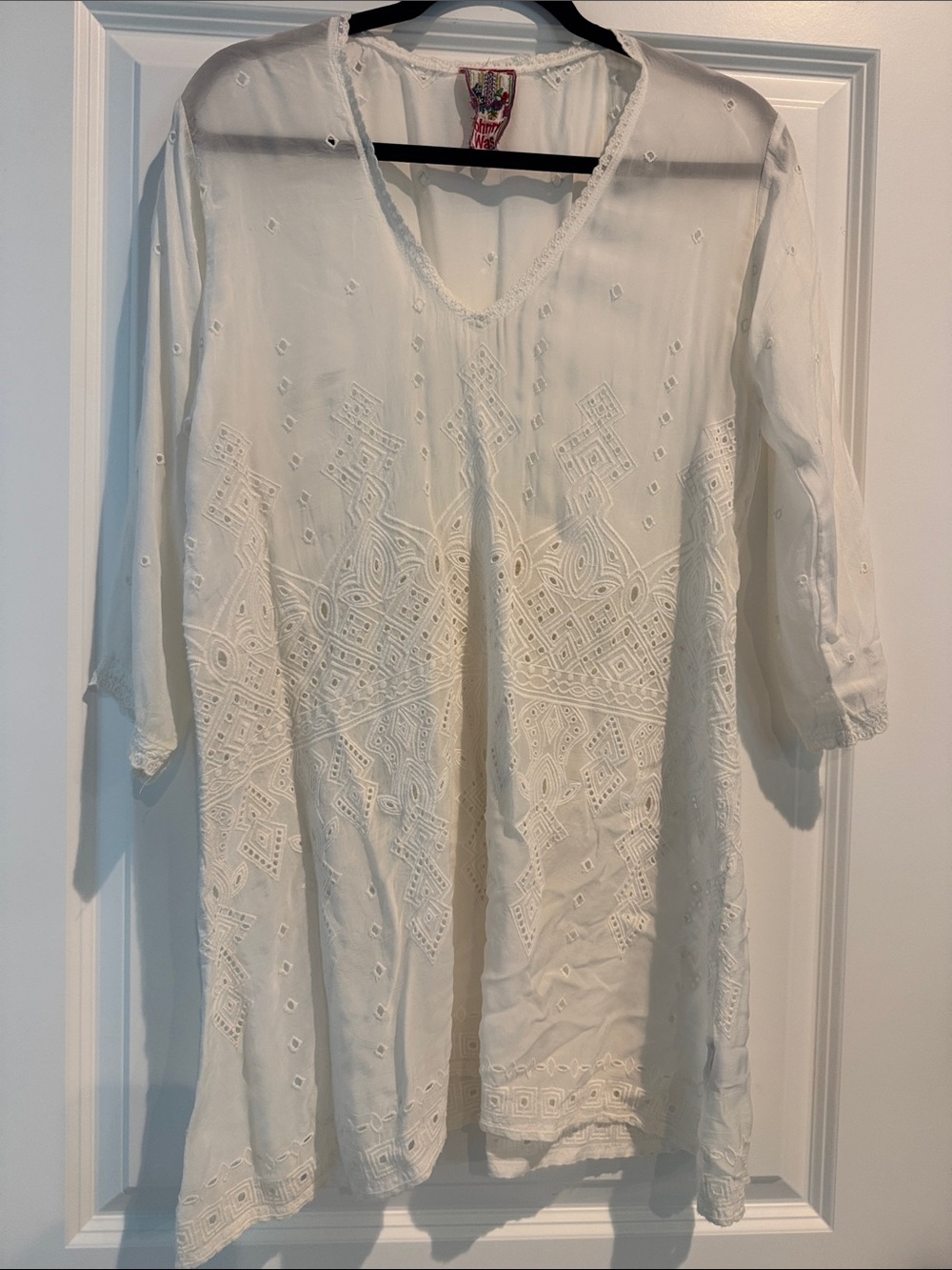 Johnny Was White Embroidered V-Neck Tunic
